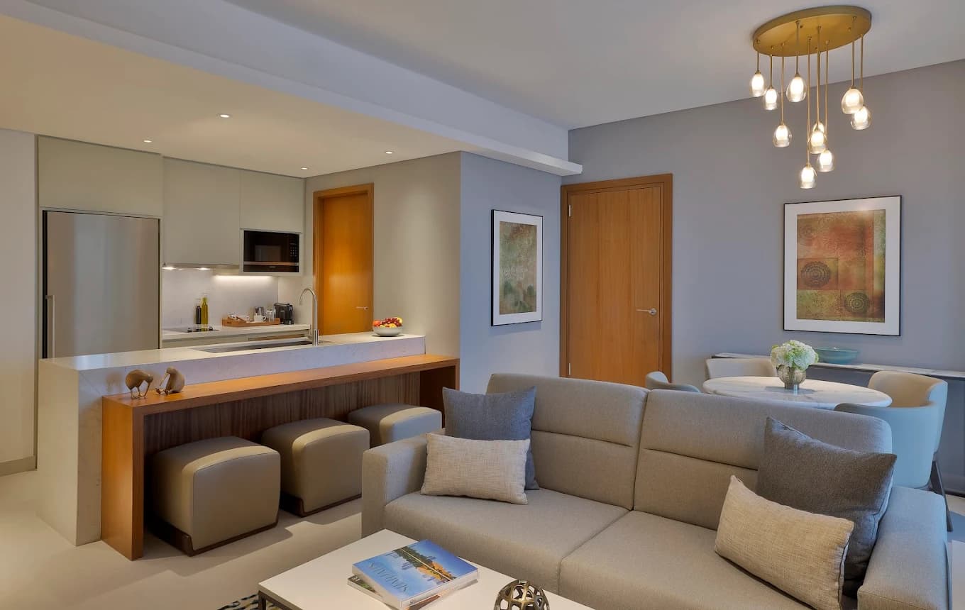 DoubleTree by Hilton 2