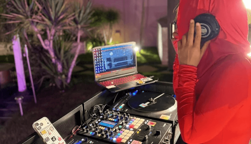 DJ Huwaida 5