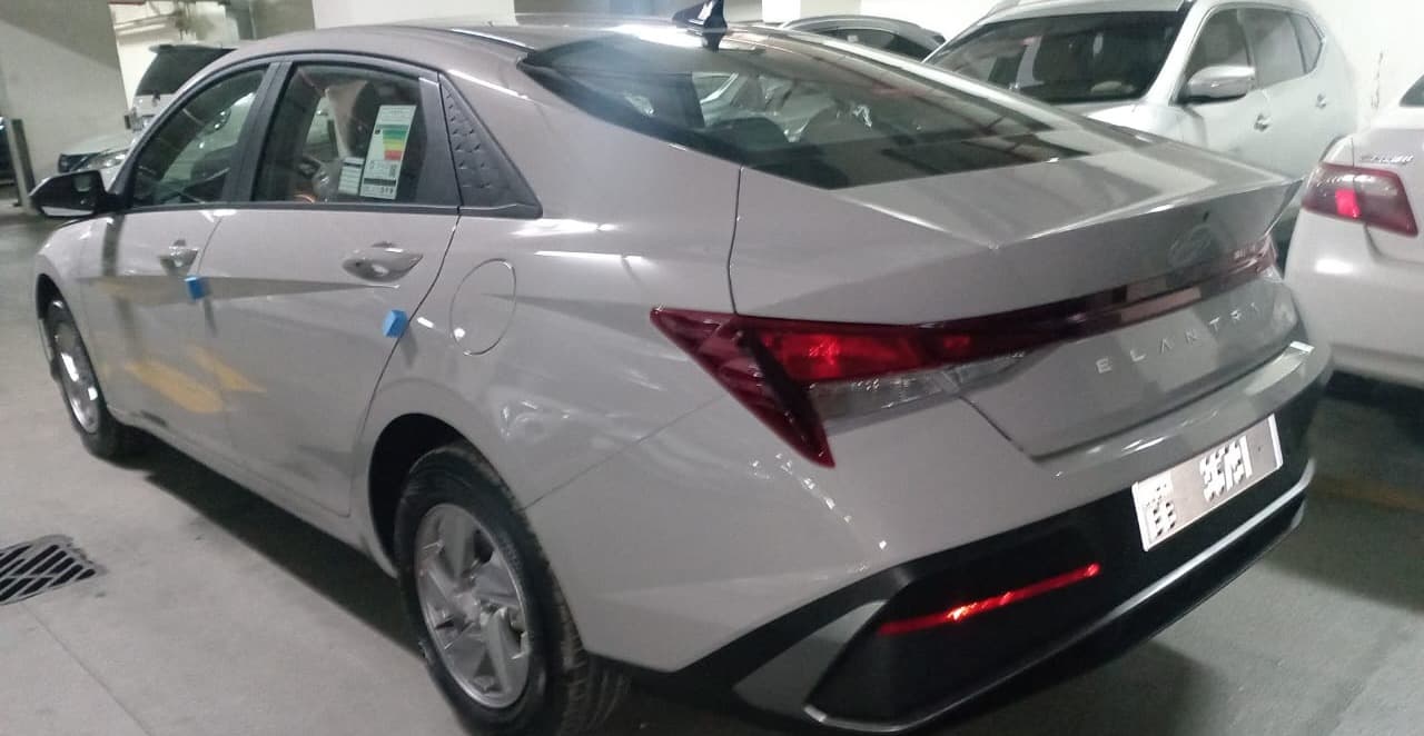 Driver Car Rental 5