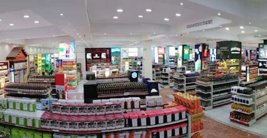 Unisat Liquor Store - Emirates 3
