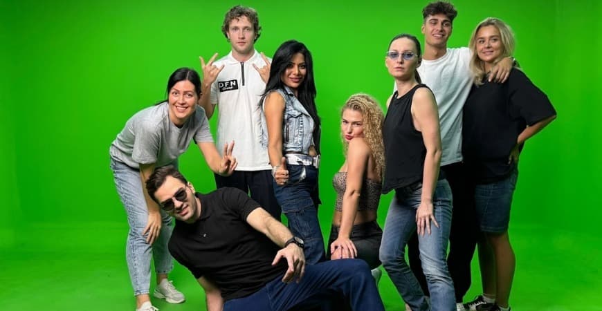 Cast Talents 2