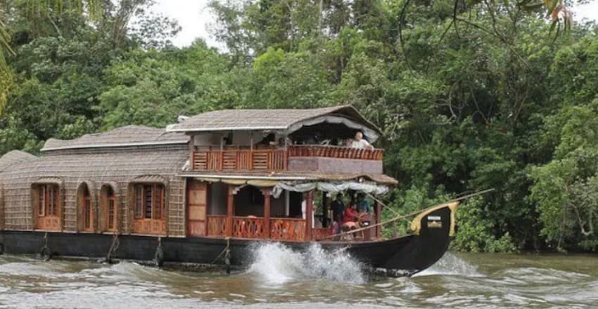 Lulu Boats 1