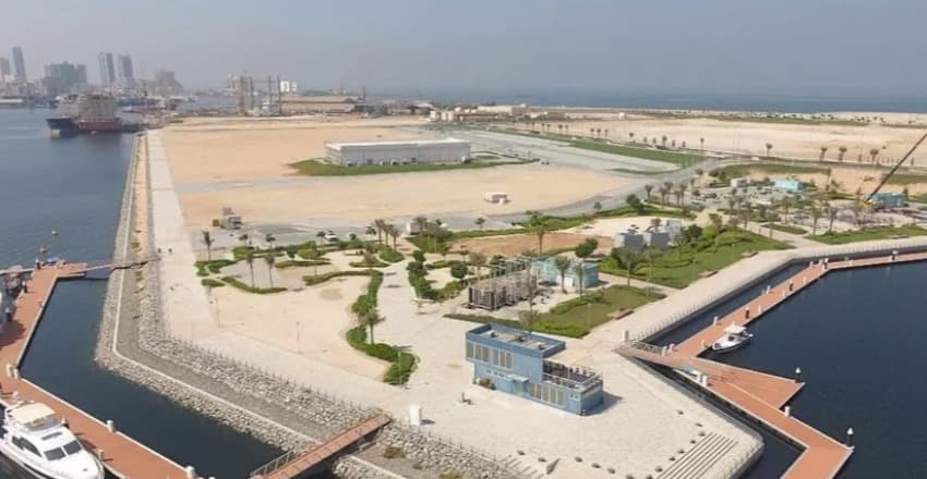 Al Zorah Marina 5