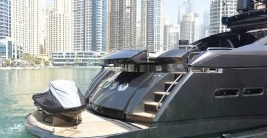 TOOT FUN YACHTS 4