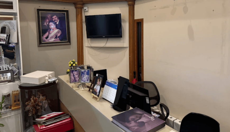 Royal Studio 5