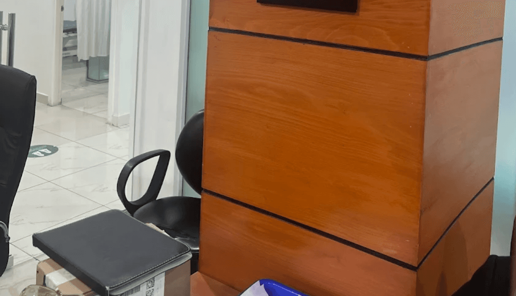 Modern clinic 4