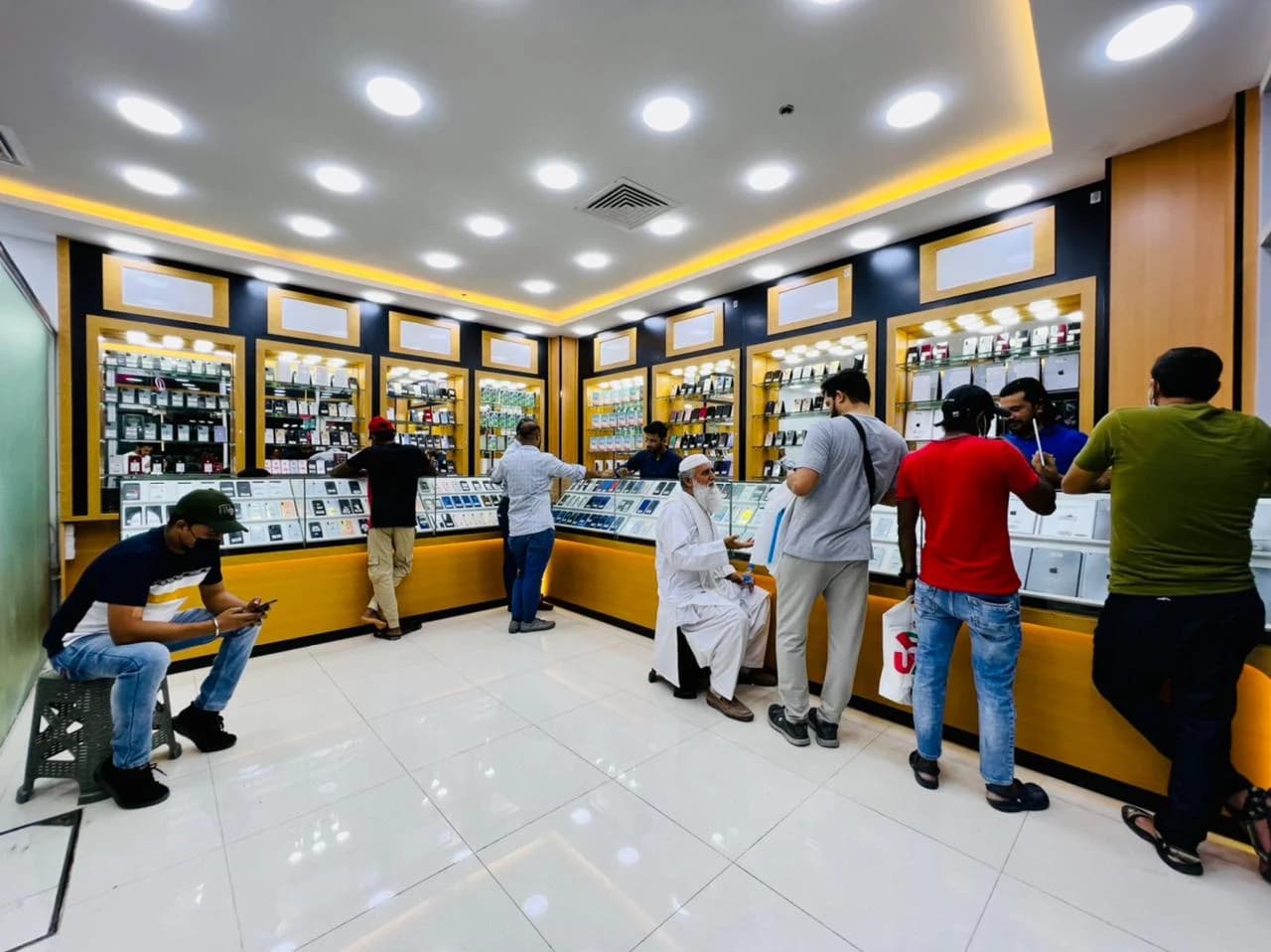 ZAMZAM ELECTRONICS 3